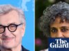 Pageant de cinema de Berlim defende Wim Wenders depois que Arundhati Roy atacou comentários ‘de cair o queixo’