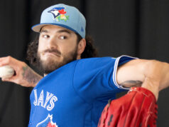 Blue Jays buscam mais Ks adicionando Stop, Ponce ao combine de rotação