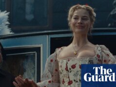 Conheça a estrela improvável do morro dos ventos uivantes: Martin Clunes