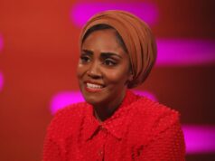 A estrela de Bake Off, Nadiya Hussain, revela que agora é professora assistente depois de ser dispensada pela BBC