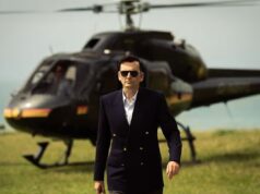 O trailer da 2ª temporada de Rivals mostra David Tennant zombando do suspense conforme a knowledge de lançamento é anunciada