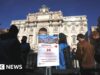 ‘Pague e sorria’ – Visitantes de Roma enfrentam acusação contra a Fonte de Trevi