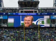 Quando o Seattle Seahawks for vendido, algum executivo de tecnologia assumirá a posição de 12?