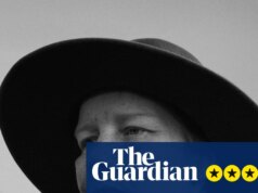 Revisão de Rose – Sandra Hüller é excelente no exame sujo dos estereótipos de gênero