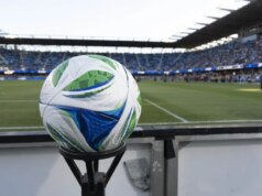 Dínamo contrata Matthew Arana, 15, como titular