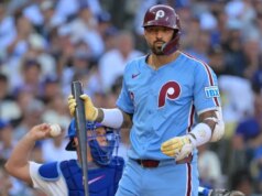 Phillies lança OF Nick Castellanos com US$ 20 milhões restantes em contrato