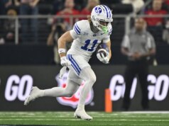 O recebedor da BYU, Parker Kingston, enfrenta acusação de estupro