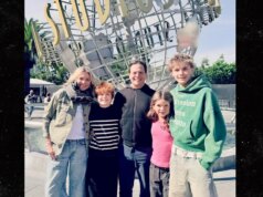 Scott Wolf se reúne com a ex-esposa Kelley em meio a um divórcio dramático