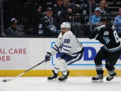 Maple Leafs, em chamas por mais depois de evitar derrapagens