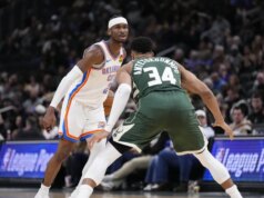 Thunder e Bucks entram em confronto sem craques
