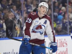 Avalanche busca ganhar impulso contra Sharks antes das férias olímpicas