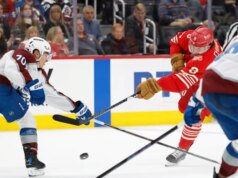 Avs otimistas buscam vitórias consecutivas sobre os Pink Wings em queda