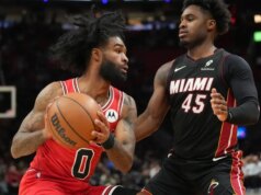 Warmth esmaga Bulls para vencer uma rara série de três jogos da temporada common