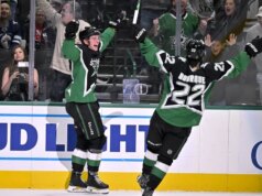 O vencedor do OT de Thomas Harley mantém viva a seqüência de vitórias do Stars