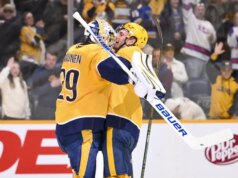 Resumo da NHL: Predadores escapam do buraco de 4 gols e surpreendem os Blues