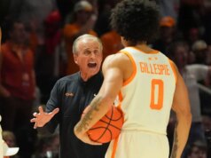 O número 25 do Tennessee segue para a revanche contra o Kentucky em recuperação
