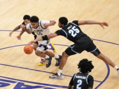 Seton Corridor, cauteloso com a exclusão do torneio, segue para o oeste para enfrentar Creighton