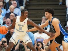 Nº 14 da Carolina do Norte acerta o arremesso de último segundo para derrotar o Nº 4 Duke