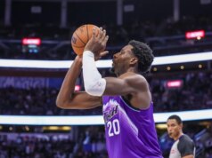 Em meio a rumores de afundamento, Jazz encerra viagem no Warmth