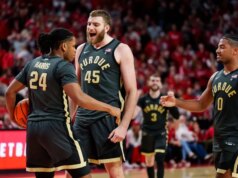 O nº 13 Purdue enfrenta uma situação difícil no encontro contra o nº 2 Michigan