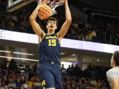 O número 2 do Michigan supera o déficit de 16 pontos, o maior da temporada, para derrotar Northwestern