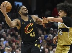 Donovan Mitchell, Cavs clicando antes do jogo contra o jovem Nets