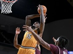 Enterrada tardia de Shawn Phillips Jr., bloco levanta Missouri sobre Texas A&M