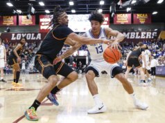 O número 18 do Saint Louis ultrapassa Loyola Chicago pela 18ª vitória consecutiva