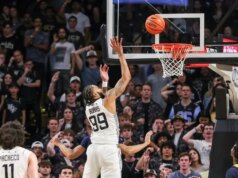 Jordan Burks ajuda UCF a quebrar a derrapagem e vencer o TCU