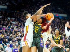 Nº 3 da Carolina do Sul amplia domínio do Nº 6 da LSU com vitória na estrada