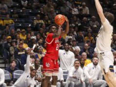 Utah derrota West Virginia e quebra uma seqüência de 15 derrotas consecutivas fora de casa