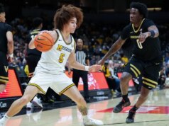 Missouri, que chegou aos 21 anos, mal ultrapassa o número 19 da Vanderbilt