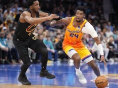 Cavaliers seguram Hornets e aumentam sequência de vitórias para 7