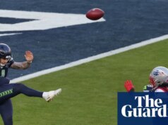 ‘A melhor sensação’: Mike Dickson se torna o segundo jogador australiano da NFL a vencer um Tremendous Bowl