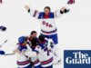 Os EUA surpreenderam o Canadá na prorrogação e ganharam o primeiro ouro olímpico masculino no hóquei no gelo desde 1980