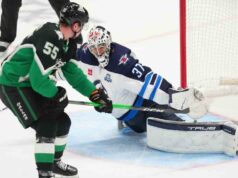 Jets perdem para Stars na prorrogação