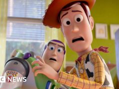 Woody e Buzz se reencontram em trailer de Toy Story 5