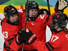 Jogos Olímpicos: Marie-Philip Poulin deve voltar ao jogo antes do fim do torneio