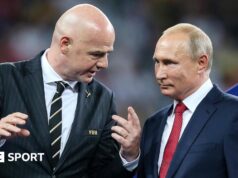 Presidente da Fifa é ‘infantil’ por querer suspender proibição à Rússia, diz ministro da Ucrânia