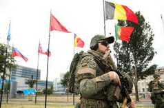 Autoridades do Reino Unido e da Alemanha alertam sobre “escolhas difíceis” para a militarização