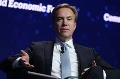 Fórum de Davos ‘contaminado’ por revelações de Epstein – enviado de Putin