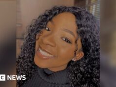 Aspirante a cantor nigeriano morre após ser picado por uma cobra