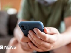 TikTok disse para mudar o ‘design viciante’ da UE ou enfrentará multas pesadas