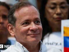 Político da oposição venezuelana está em prisão domiciliar após sequestro, diz filho