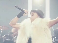 Child Rock é a manchete do present do intervalo do Tremendous Bowl do rival dos EUA, Turning Level