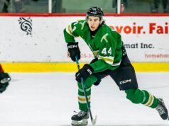 Philippe Veilleux, o jogador que acumulou pontos na pele, mas que continuou a ser ignorado pelas equipes da LNH