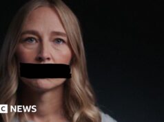 Sobreviventes de Epstein pedem liberação completa dos arquivos em vídeo