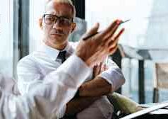 A IA agêntica está pronta para remodelar os serviços de negócios globais?