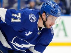 Anthony Cirelli, do Lightning, sai do Stadium Collection com lesão não revelada