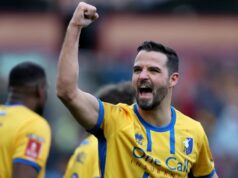 Resumo da FA Cup: Mansfield, da terceira divisão, surpreende Burnley, time da Premier League